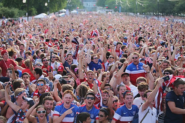 Soccer Fans Gather To Watch U.S. Play Portugal In World Cup Match Soccer Fans Gather in Chicago To Watch U.S. Play Portugal In World Cup Match