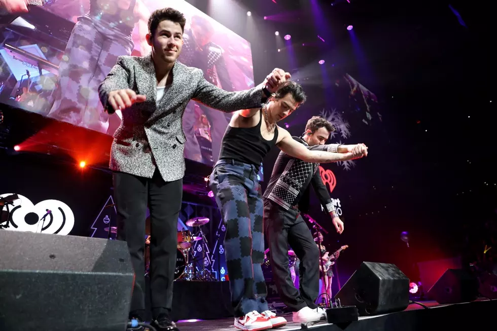 Nick Jonas Reveals New Secrets About ‘S.O.S.’ on Song’s 15th Anniversary