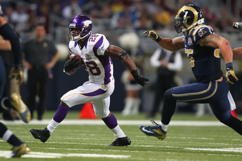 Minnesota Vikings’ Adrian Peterson Chasing NFL Record